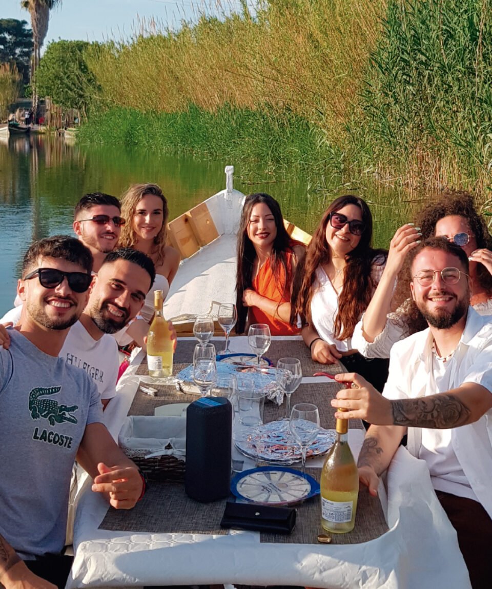 celebra-cumpleanos-aperitivo-en-la-albufera-paseo-en-barca-palmar-por-tu-cumpleanos-17