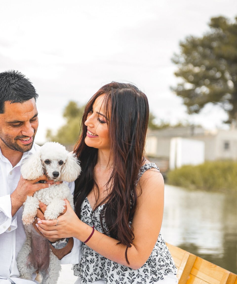 fotografia-preboda-en-barca-por-la-albuera-valencia-la-posta-2